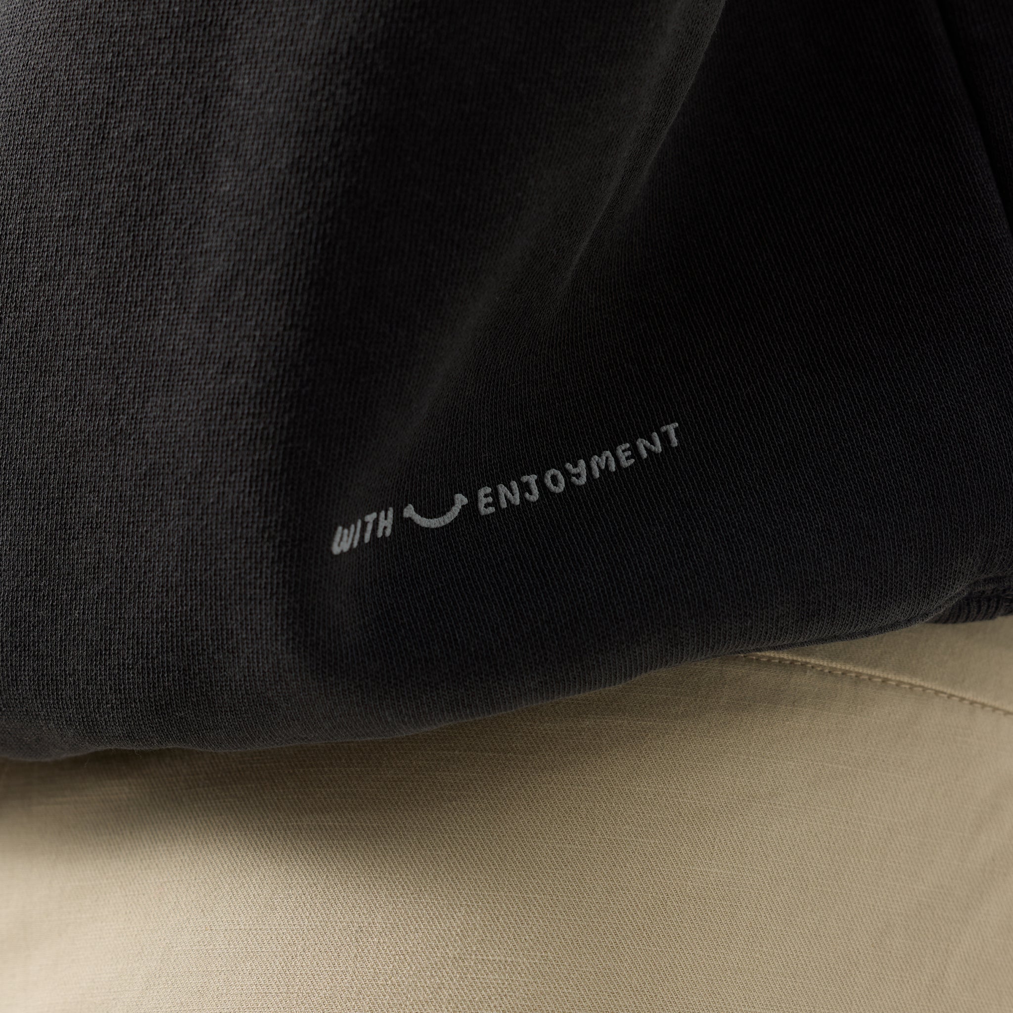 Easy Done Women's Relax Crew - Faded Black