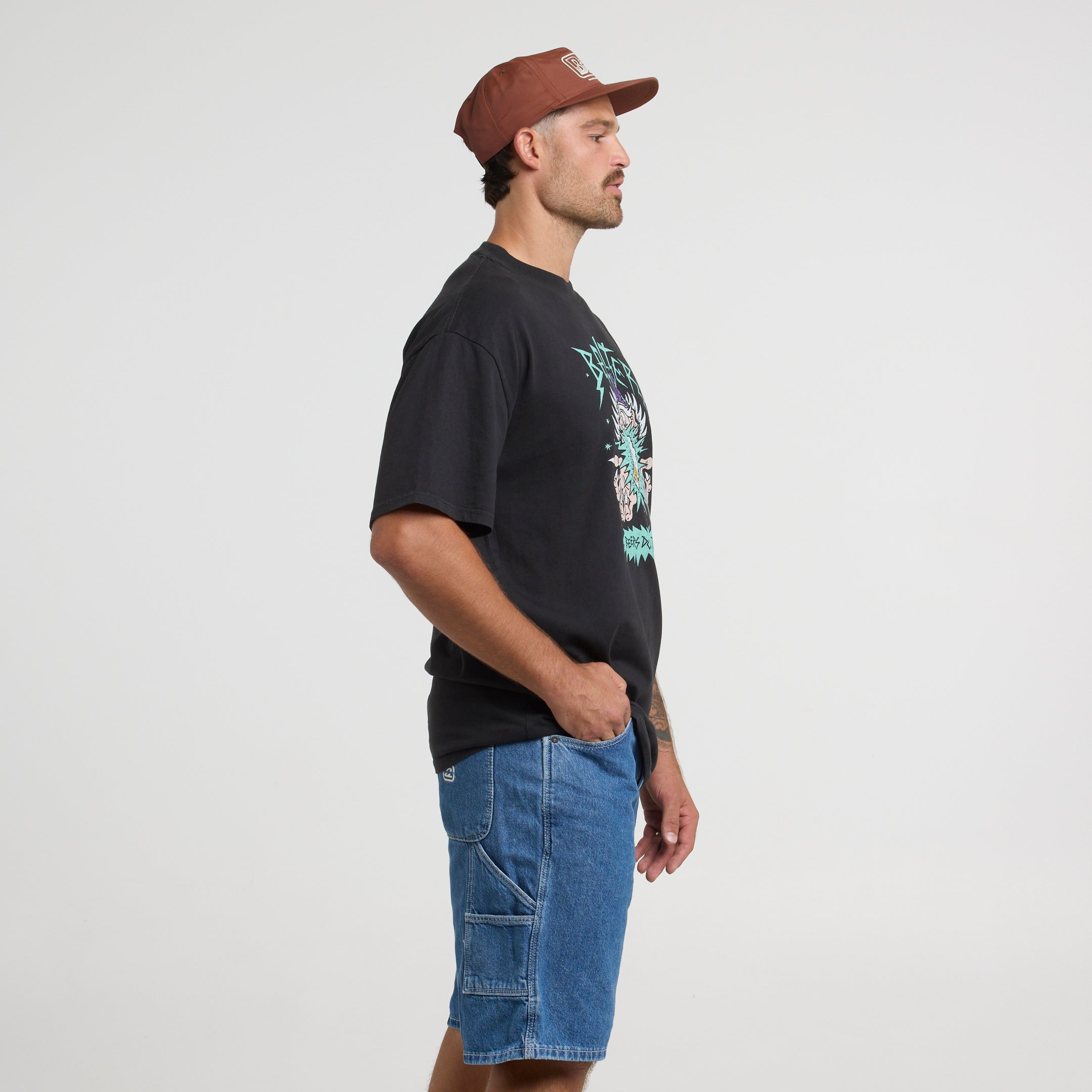 Wizz Heavy Faded Tee - Black