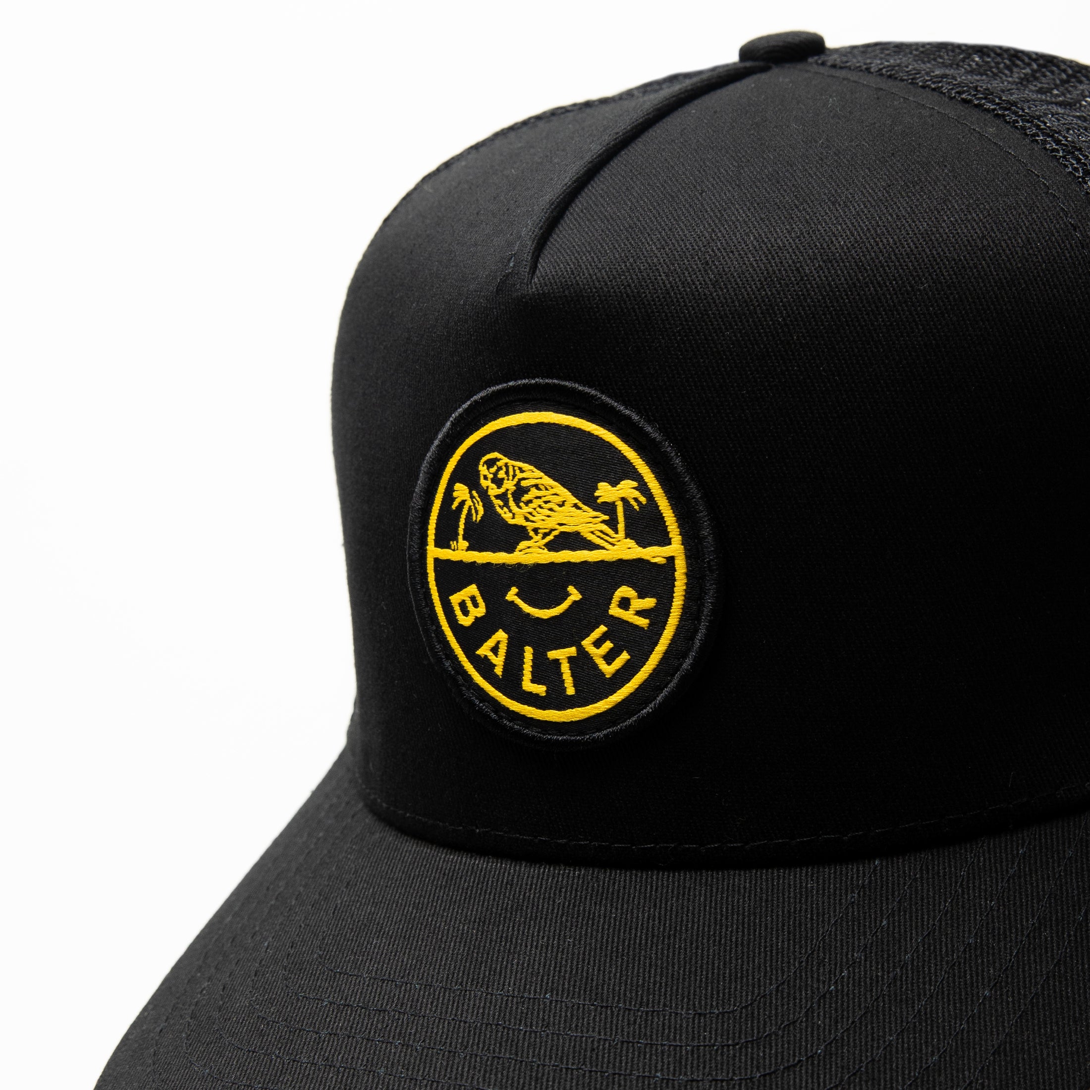 'Paradise' Trucker - Black