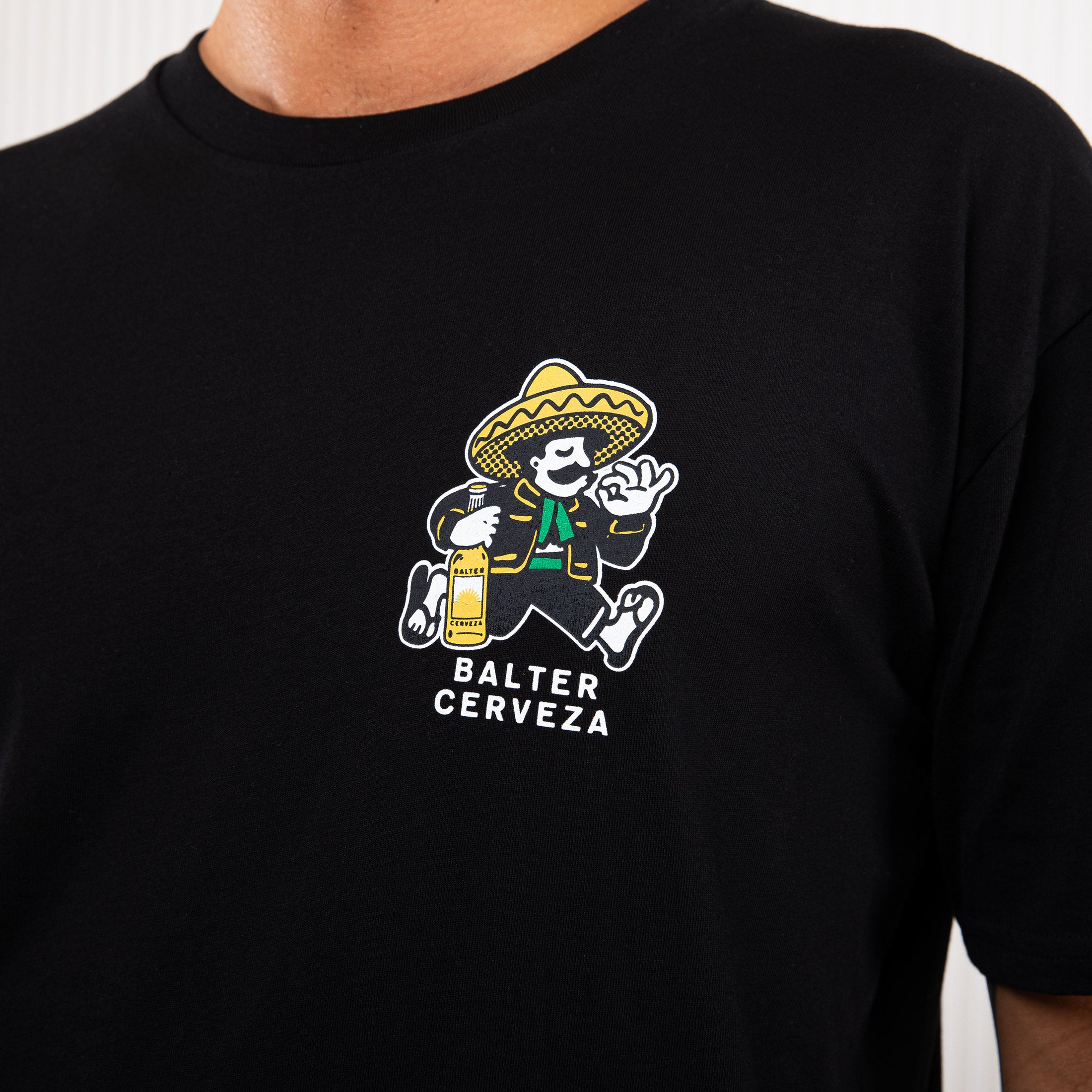 Aussie Cerveza Bottle Tee - Black